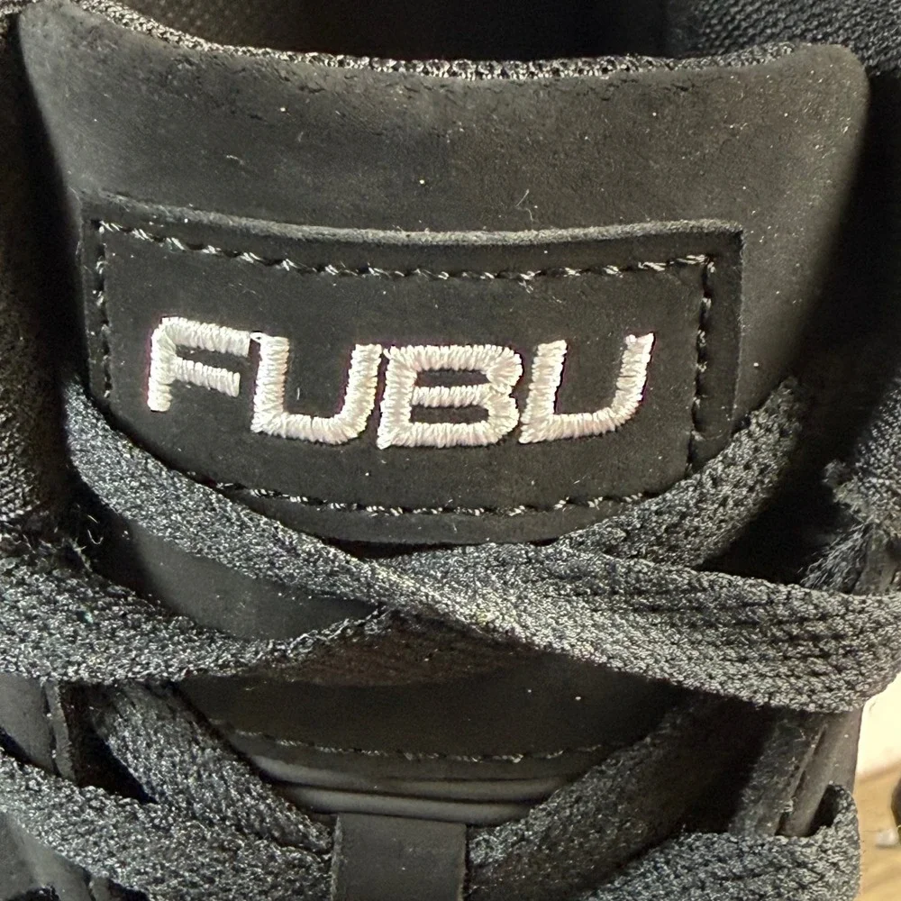 FUBU Mens Low‎ Top Sneakers Black White Memory Foam Size 13 LMNFB40SC004